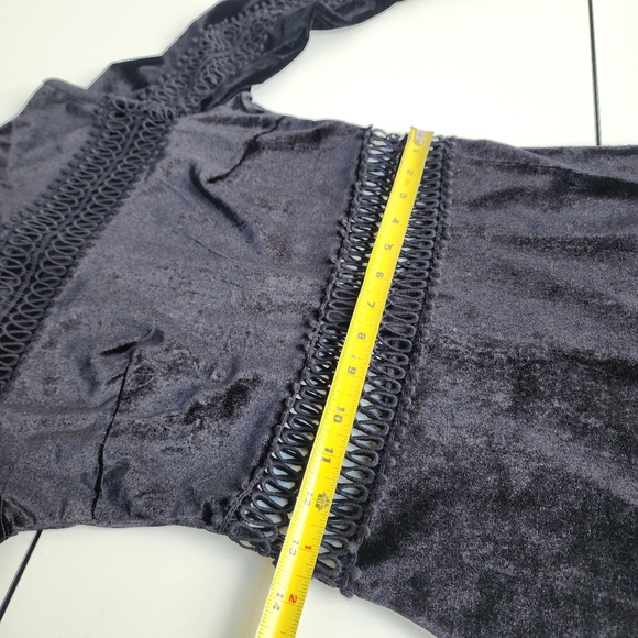 Romeo and Juliet Couture Black Velvet W/ Sheer Lace Trim Dress Stretch Sz S - Picture 11 of 16